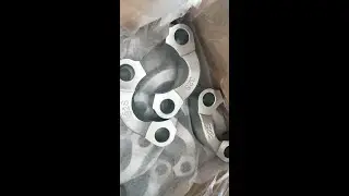 Split flanges purchased by Komatsu excavator distributors and Customers with maintenance needs