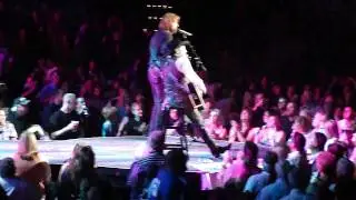 Brooks & Dunn How Long Gone - Nashville TN 9-2-2010
