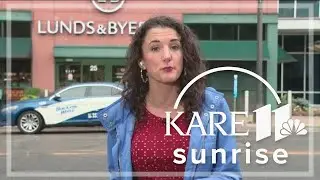 Local grocery store workers prepare to announce strike