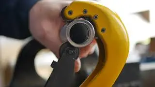 Edelstahlwellrohre | Wellrohr Edelstahl schneiden und b&ouml;rdeln