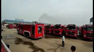 SHACMAN 6x6 AWD 400HP Dry Powder and Foam Tank Fire Truck