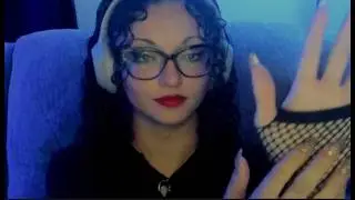 Binaural Fishnet Scratching Sounds
