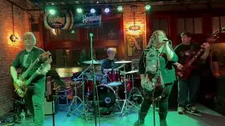 Ruffian ~~ cover of These Boots by The Hellsonics