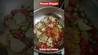 Maggie with extra masala😋 #shorts #viralshorts #masalamaggie #maggie #easy_recipe