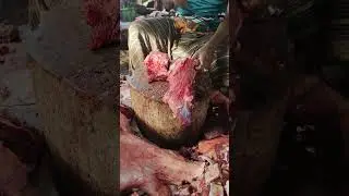 Meat cutting#beef#reels #shortvideo#cowmeat#shortsviral#food#Shorts#Beef#Meat#meatlover#