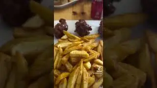 Wing republic in Pretoria #southafricanvlogger #foodie #wings #foodvlog