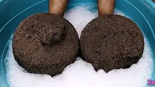 Dusty crunchy black 🖤 Sand Cement concrete crumble dipping in bubble 💭 water 💦💦💦 paste play Asmr 
