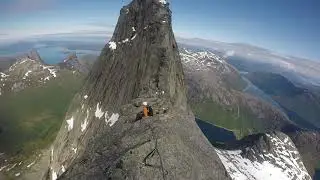 Stetind med de ti forbitrede fingertak (extended)