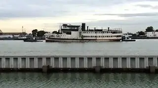 Vallejo Pays Big to Remove and Demolish Derelict World War II Vessel