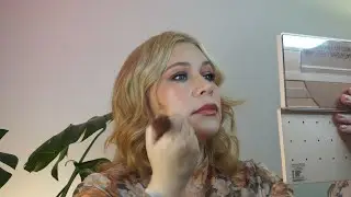 Long-Lasting Makeup Techniques: Foundation, Powder & Setting Spray Only