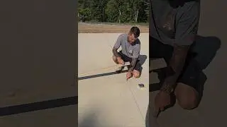 Cutting a circle into concrete for under $20 or less. #concrete #construction #tips #shorts #fyp