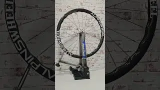 Une roue r&eacute;gl&eacute;e avec pr&eacute;cision