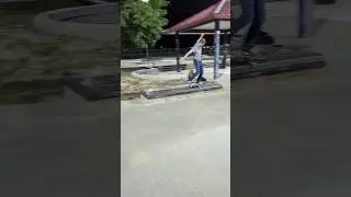 Backside Nosegrind 180