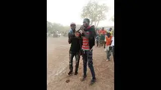 LOZ 17 et CHALOBA au lyc&eacute;e Moderne M'bengue le 23/12/22