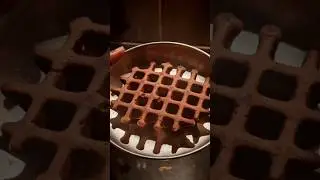 How to Make Healthy Oatmeal Waffles | Easy & Crispy Recipe | #shorts