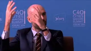Mark Watts @C40cities Exec Director, #ycites #JoburgC40