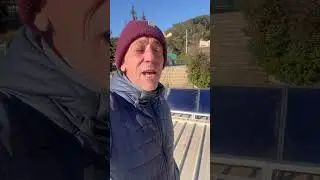 Installation d'un chauffage solaire SunA&eacute;ro 1500W sur le toit d'une classe &agrave; l'&eacute;cole de Carnoules