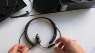 Bose Quietcontrol 30 Acoustic noise cancelling headphone unboxing