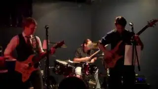 Glass Signal- Desperado (live)