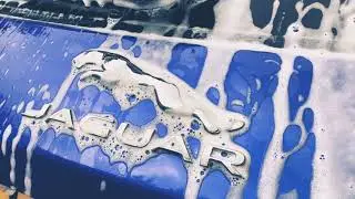 Stjarnagloss Sn&ouml; Foam on a customers Jaguar F - Pace . . . @stjarnagloss