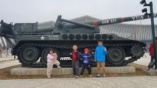REVIEW The Vietnam Military History Museum