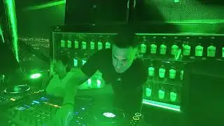 Suttlek Alien Only Hard Skyfall Cocktail Club Hyatt Regency L'Hospitalet de Llobregat 04/10/2025