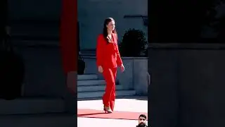 Most Powerful walk in spanish history #shorts #shortvideo #viralshort #princess #leonor #spanishgirl
