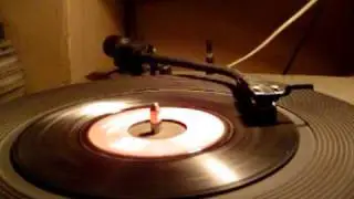 Tony Santagata - Mmiezz'a La  Piazza - Canzone Napolitana - 45rpm