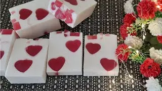 Valentine's Day Melt & Pour Soaps | Helen's Creative Ideas