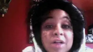 Raven-Symoné Answers Her Messages On MySpace!