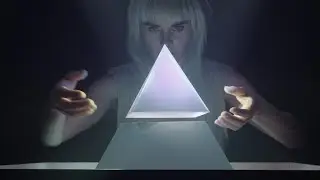 A Kickstarter Project We Love: Py: The Levitating Pyramid By Flyte