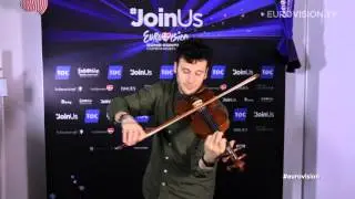 Video Snack: Sebalter fiddles to Fairytale and Hunter Of Stars (Switzerland)