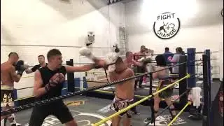 Muay Thai london by Thai master team kru Thai uncle Thai the best Muay Thai classes central london