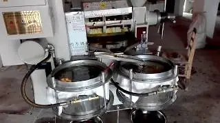 Castor seed oil making machines. Screw oil press. Available for soybean, peanut, sunflower,,,