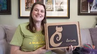 Cat Lady Box UnBoxing - April 2022