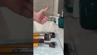 Устроим банный день нашим кистям! Показываю, как правильно мыть кисти для минерального макияжа.