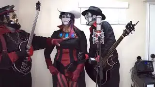 Steam Powered Giraffe out of context
