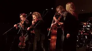 String Sisters &ndash; Wind And Rain