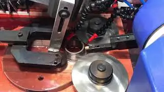 Taper bearing Inner Race Track Honing with Lip Honing Machine