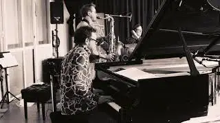 DISCOVERY OF LIGHTNESS - Christian Krischkowsky Quartet