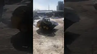 мини-погрузчик фронтальный с бортовым поворотом полноприводный New Holland L225 состояние нового ПСМ