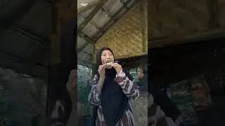 Sepupu Makan Wafer Santet