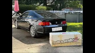 Installing my NEW skunk2 EXHAUST on my rsx type s!
