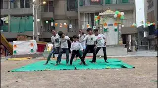 It happens only in India. #groupdance #republicdaycelebration #pramukhelysiumsargasan #2026 