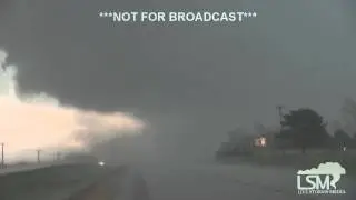 4-9-15 Clinton, IA Tornado *Aaron Rigsby*