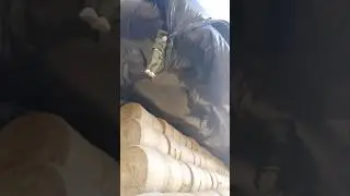 Сельские горки. Автор видео: @tushovm  #комментарии #юмор #мемы