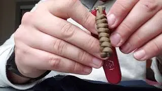 Knife Tapping and Cleaning / ASMR