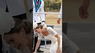 Kate Nearly Falls 😱👑 &mdash; Shocking Moment Caught #celebrityreactions #royalfamily #princewilliam #kate