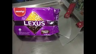 #merdeka #aiskrimmerdeka AISKRIM GULUNG LEXUS CHOCO | ICE CREAM ROLLS LEXUS CHOCO | ASMR