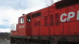CP Engine 8238 & StL&H 8245 November 29, 2003 London, Ontario